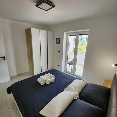 Krk Apartment *